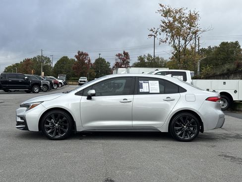 Used 2024 Toyota Corolla SE image 7