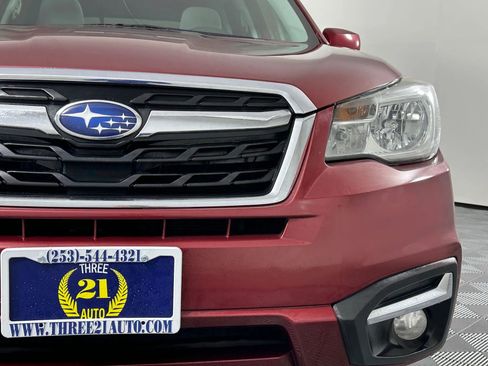 Used 2017 Subaru Forester 2.5i Limited w/ Popular Package #2 image 5
