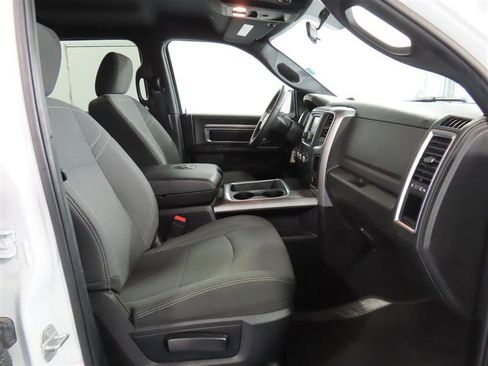 Used 2023 RAM 1500 Classic Warlock AWD/4WD image 32