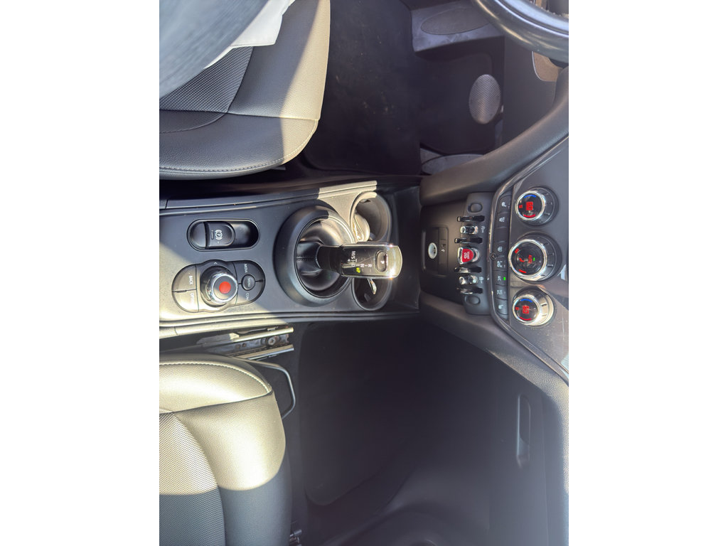 Used 2020 MINI Cooper Countryman ALL4 AWD/4WD image 16