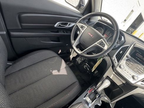 Used 2015 GMC Terrain SLE w/ Convenience Package image 15