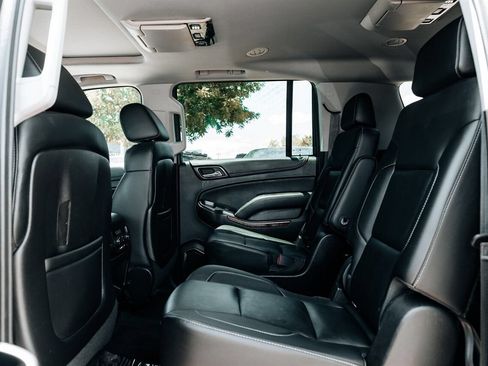 Used 2015 Chevrolet Suburban LTZ AWD/4WD image 42