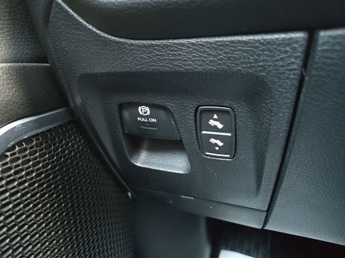 Used 2025 RAM 1500 Laramie w/ Sport Appearance Package AWD/4WD image 52