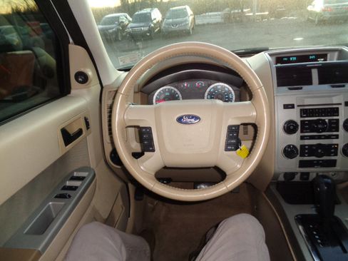 Used 2012 Ford Escape XLT image 45