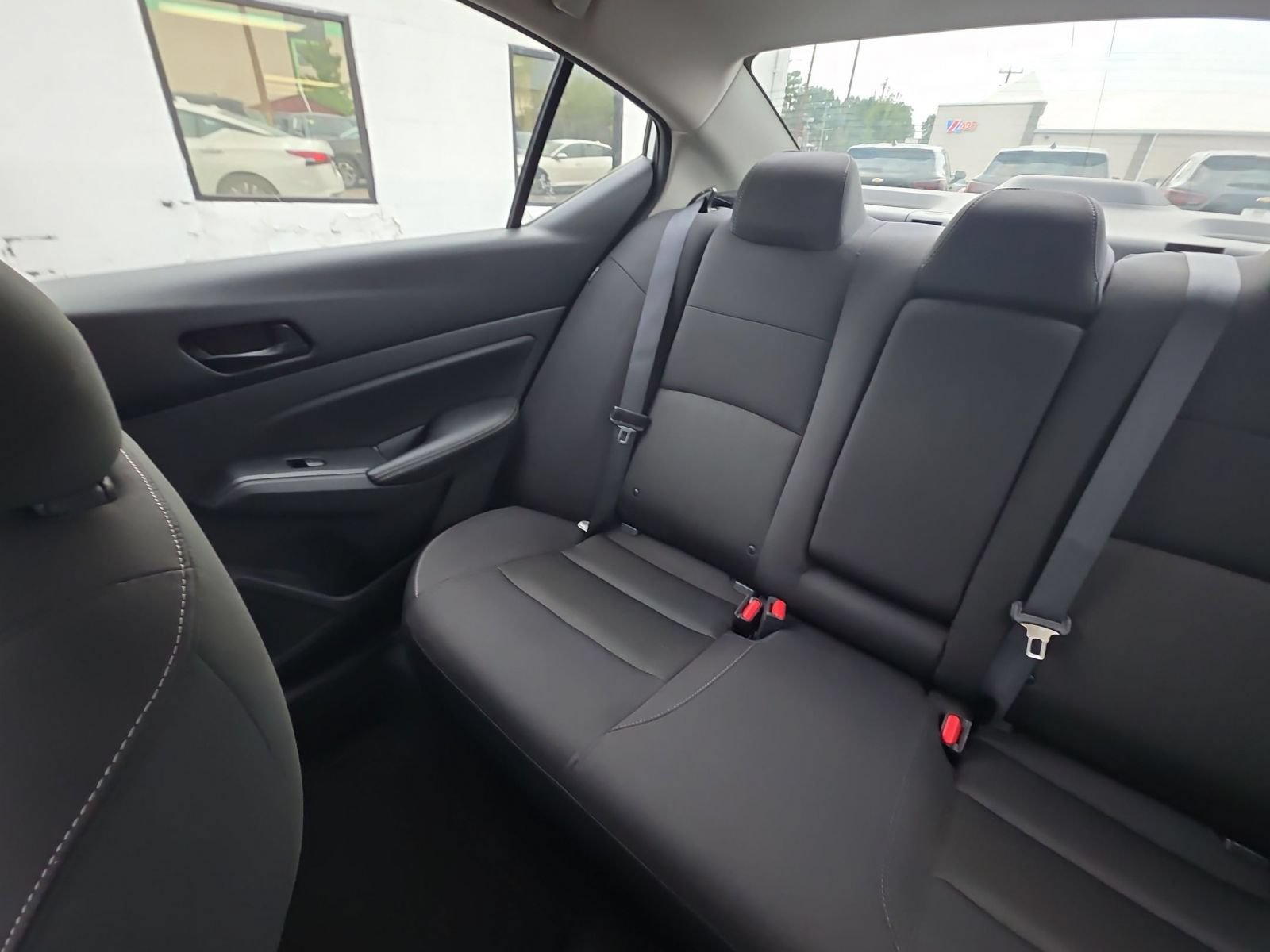 Used 2025 Nissan Altima 2.5 SV FWD image 26