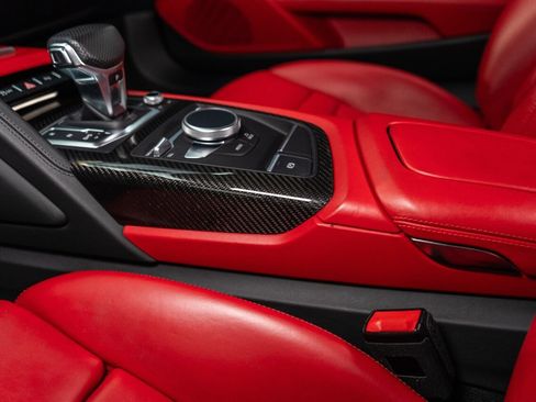 Used 2018 Audi R8 V10 plus AWD/4WD image 33