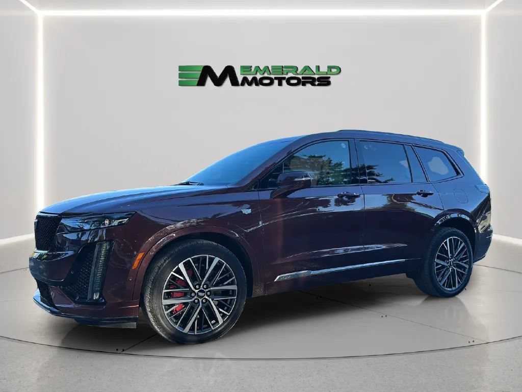 Used 2022 Cadillac XT6 Sport w/ Technology Package AWD/4WD image 1