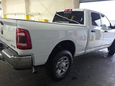 Used 2024 RAM 2500 Tradesman w/ Chrome Appearance Group image 4