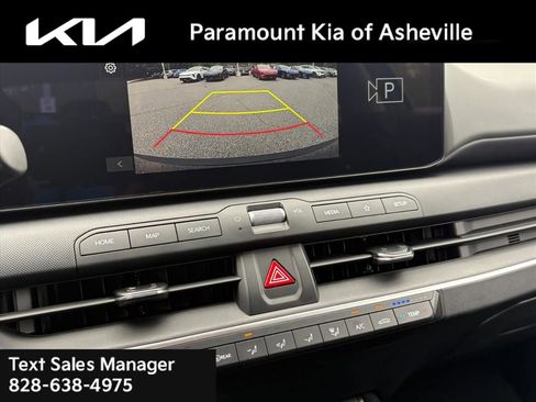 New 2025 Kia K4 LXS image 9