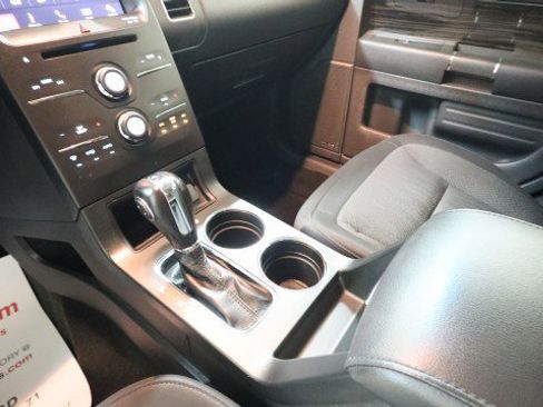 Used 2019 Ford Flex SEL AWD/4WD image 18