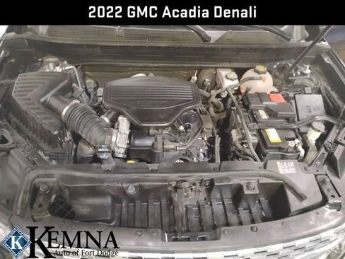 Used 2022 GMC Acadia Denali w/ Denali Ultimate Package image 23