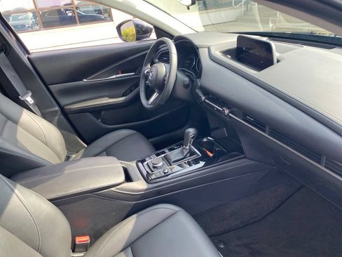 Certified 2025 MAZDA CX-30 AWD 2.5 S w/ Select Sport Pkg image 17