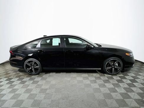 Used 2024 Honda Accord Sport image 8