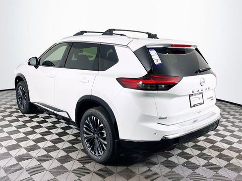 New 2026 Nissan Rogue Platinum image 5