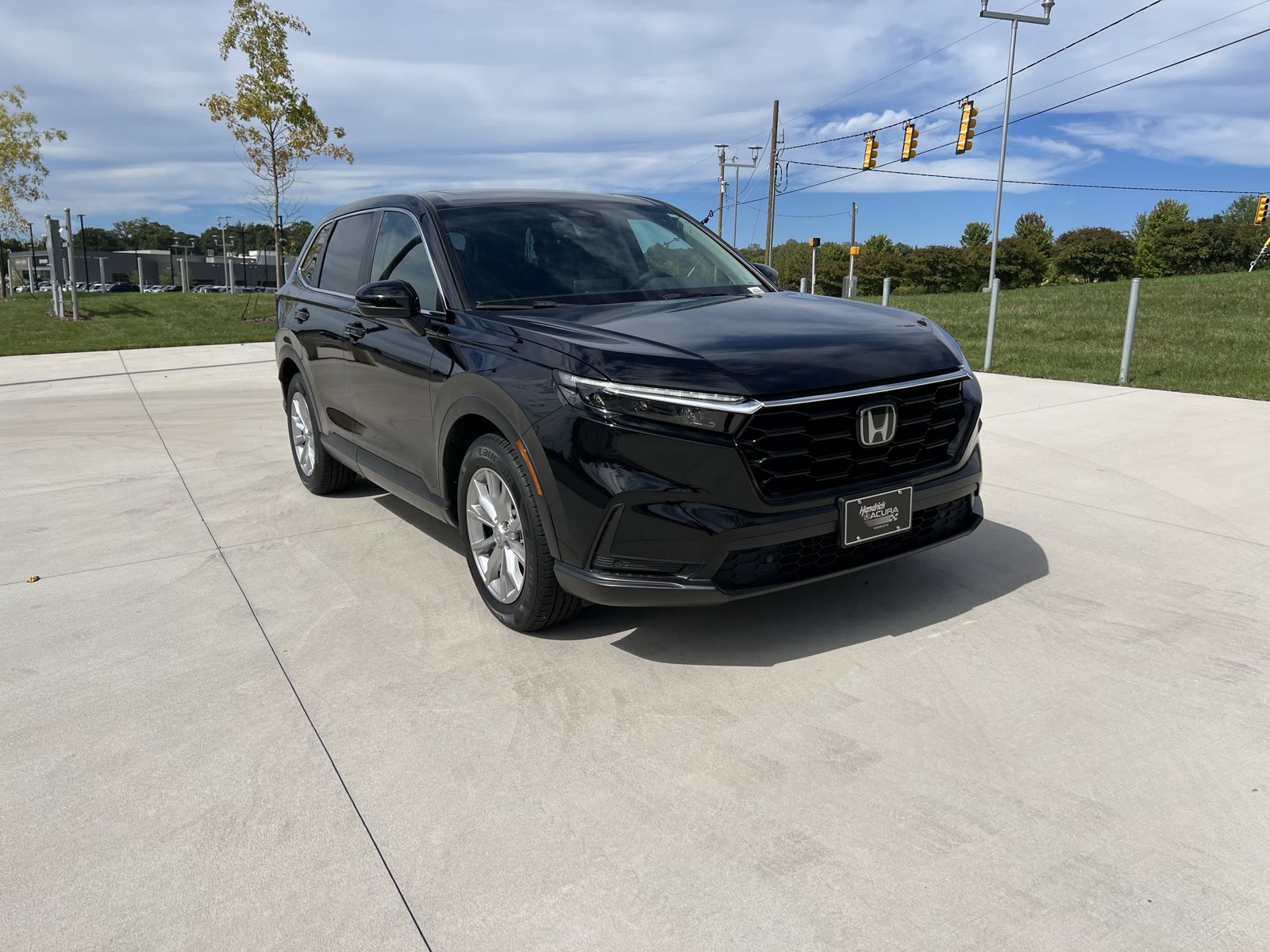 Used 2024 Honda CR-V EX-L image 1