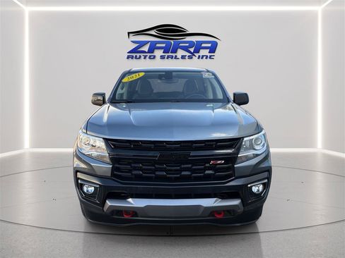 Used 2021 Chevrolet Colorado Z71 w/ Safety Package AWD/4WD image 2