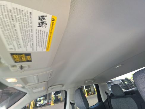 Used 2025 Ford Maverick XLT w/ Equipment Group 302A image 19