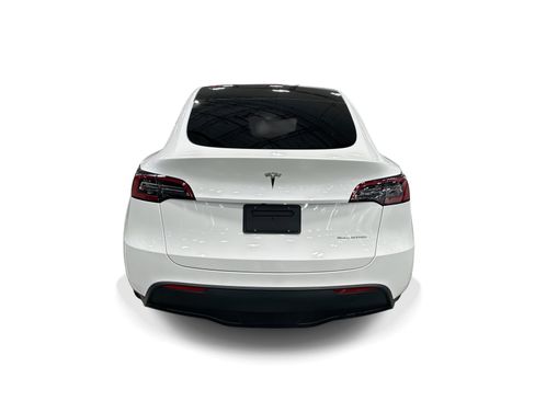 Certified 2023 Tesla Model Y Long Range AWD/4WD image 5