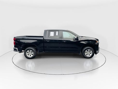 Used 2022 Chevrolet Silverado 1500 LT RWD image 9