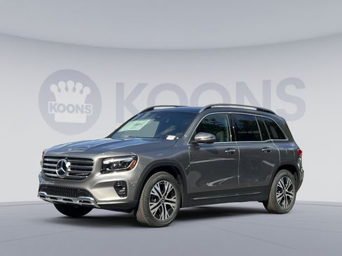 New 2026 Mercedes-Benz GLB 250 4MATIC image 1