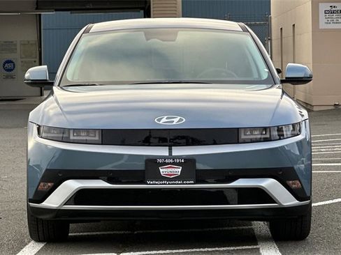 New 2026 Hyundai Ioniq 5 SEL image 3