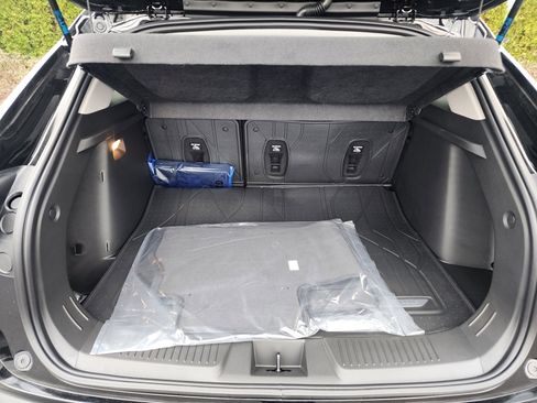 New 2026 Chevrolet Trax LT image 12