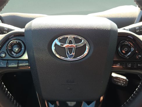Used 2022 Toyota Prius Limited w/ Premium Convenience Package image 35