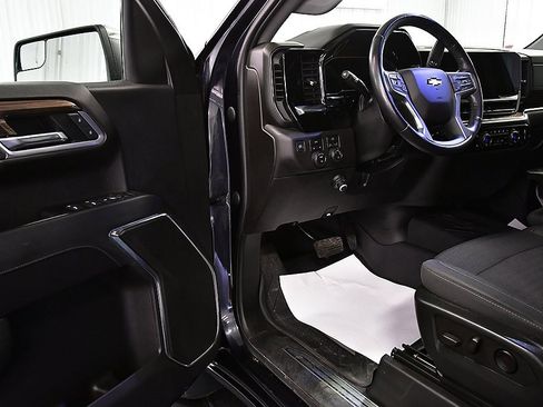 Used 2022 Chevrolet Silverado 1500 LT image 16