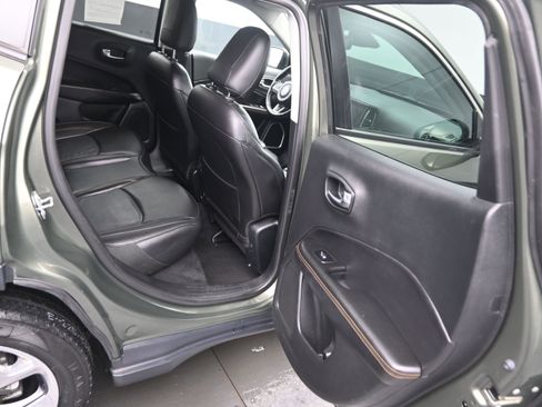Used 2019 Jeep Compass Limited image 10