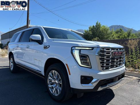 Used 2026 GMC Yukon XL Denali w/ Sun & Power Step Package AWD/4WD image 1