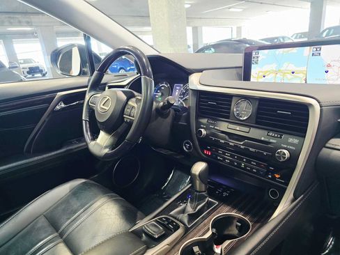 Used 2018 Lexus RX 450h AWD w/ Luxury Package image 27