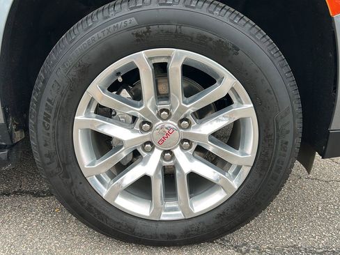 Used 2022 GMC Yukon SLT w/ SLT Luxury Package image 26