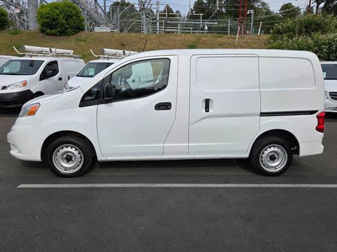 Used 2020 Nissan NV200 S w/ Back Door Glass Package FWD image 4