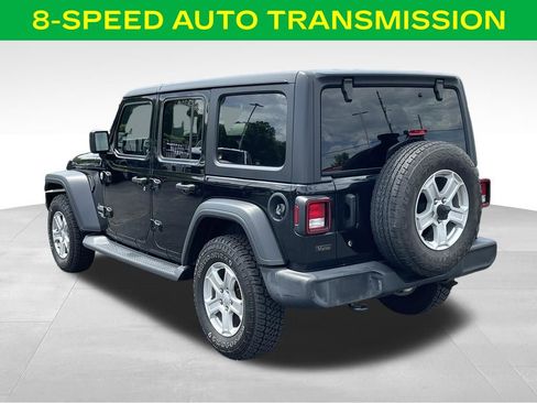 Used 2018 Jeep Wrangler Unlimited Sport S AWD/4WD image 10