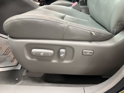 Used 2007 Toyota Highlander Limited image 10