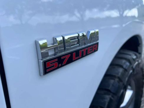 Used 2019 RAM 1500 Tradesman w/ Popular Equipment Group AWD/4WD image 13