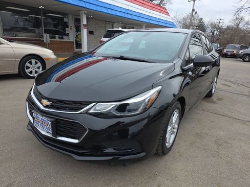 Used 2016 Chevrolet Cruze LT w/ Convenience Package image 1