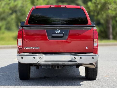 Used 2016 Nissan Frontier SV w/ SV Value Truck Package RWD image 6
