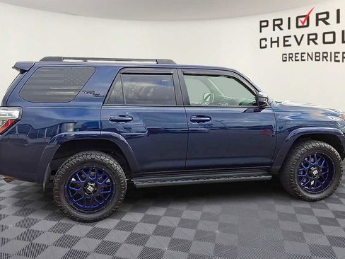 Used 2019 Toyota 4Runner TRD Off-Road image 9