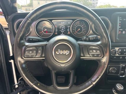 Used 2021 Jeep Wrangler Unlimited Sport AWD/4WD image 10