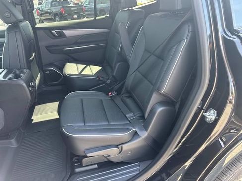 New 2026 Buick Enclave Sport Touring w/ Super Cruise Package image 17