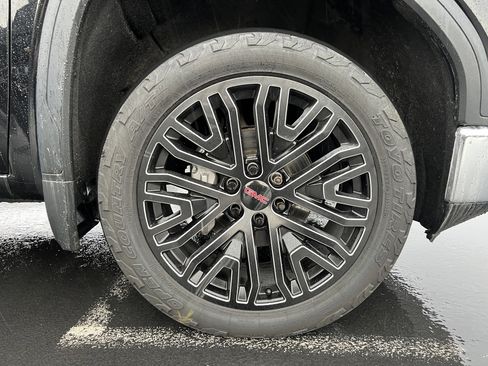 Used 2020 GMC Sierra 1500 SLT w/ SLT Convenience Package image 11