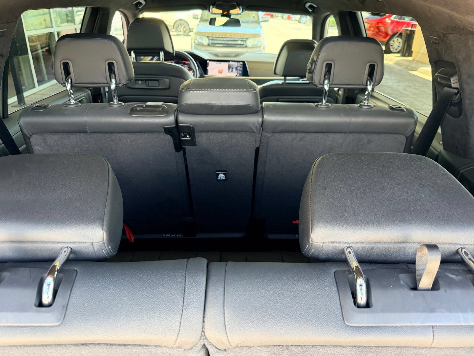 Used 2019 BMW X7 xDrive50i w/ M Sport Package AWD/4WD image 26