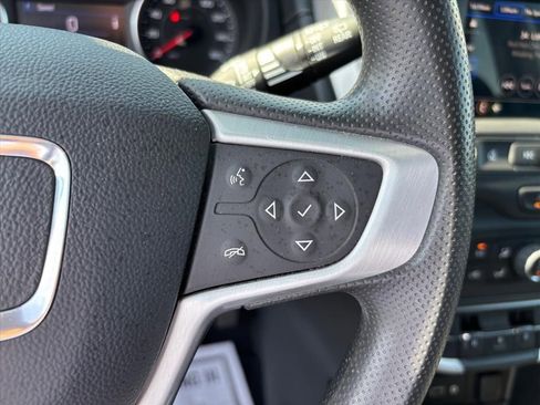 Used 2022 GMC Terrain SLE w/ Driver Convenience Package AWD/4WD image 16