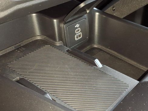 New 2026 Ford Bronco Outer Banks w/ Sasquatch Package image 25