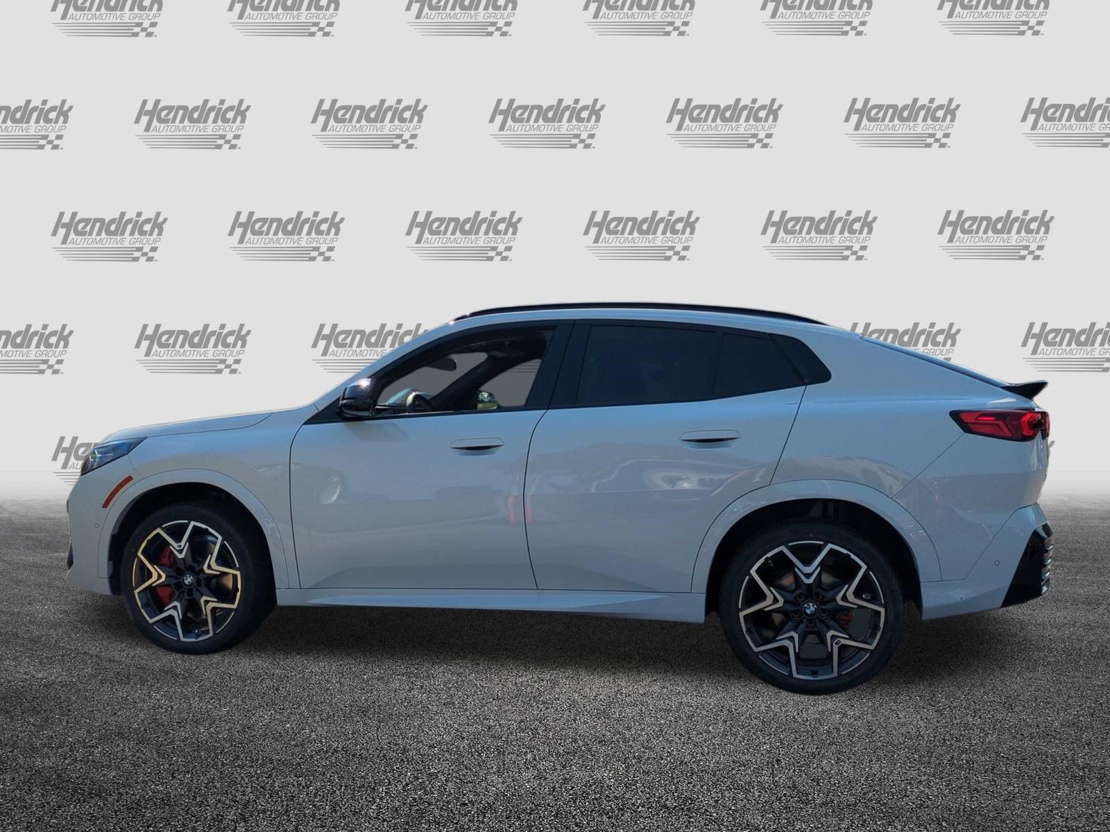 New 2027 BMW X2 xDrive28i w/ Technology Package AWD/4WD image 7