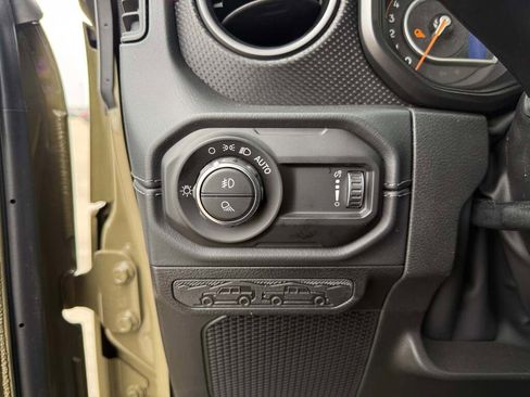 New 2026 Jeep Gladiator Rubicon image 30