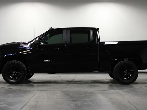 Used 2022 Chevrolet Silverado 1500 LT Trail Boss image 7