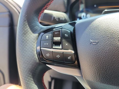 Used 2025 Ford Explorer ST-Line w/ Premium Package RWD image 19