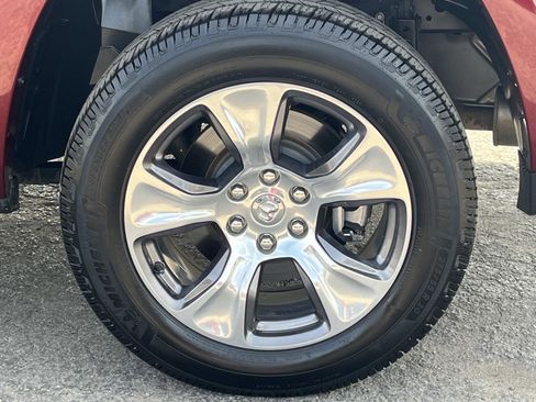 Used 2022 RAM 1500 Laramie AWD/4WD image 15